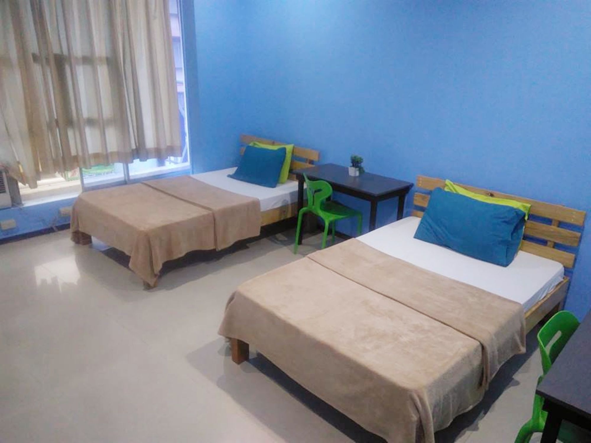 Oyo 501 Yuj Inn Pasay Bagian luar foto