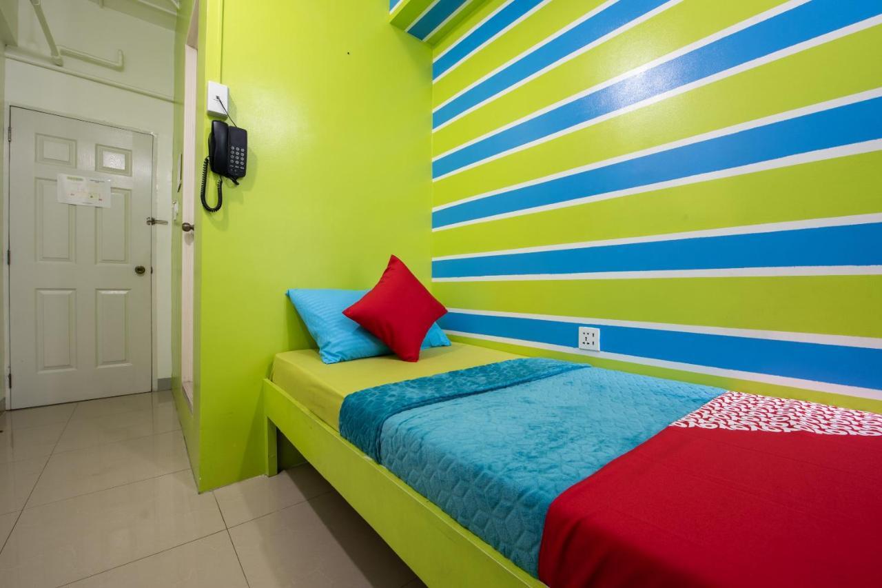 Oyo 501 Yuj Inn Pasay Bagian luar foto