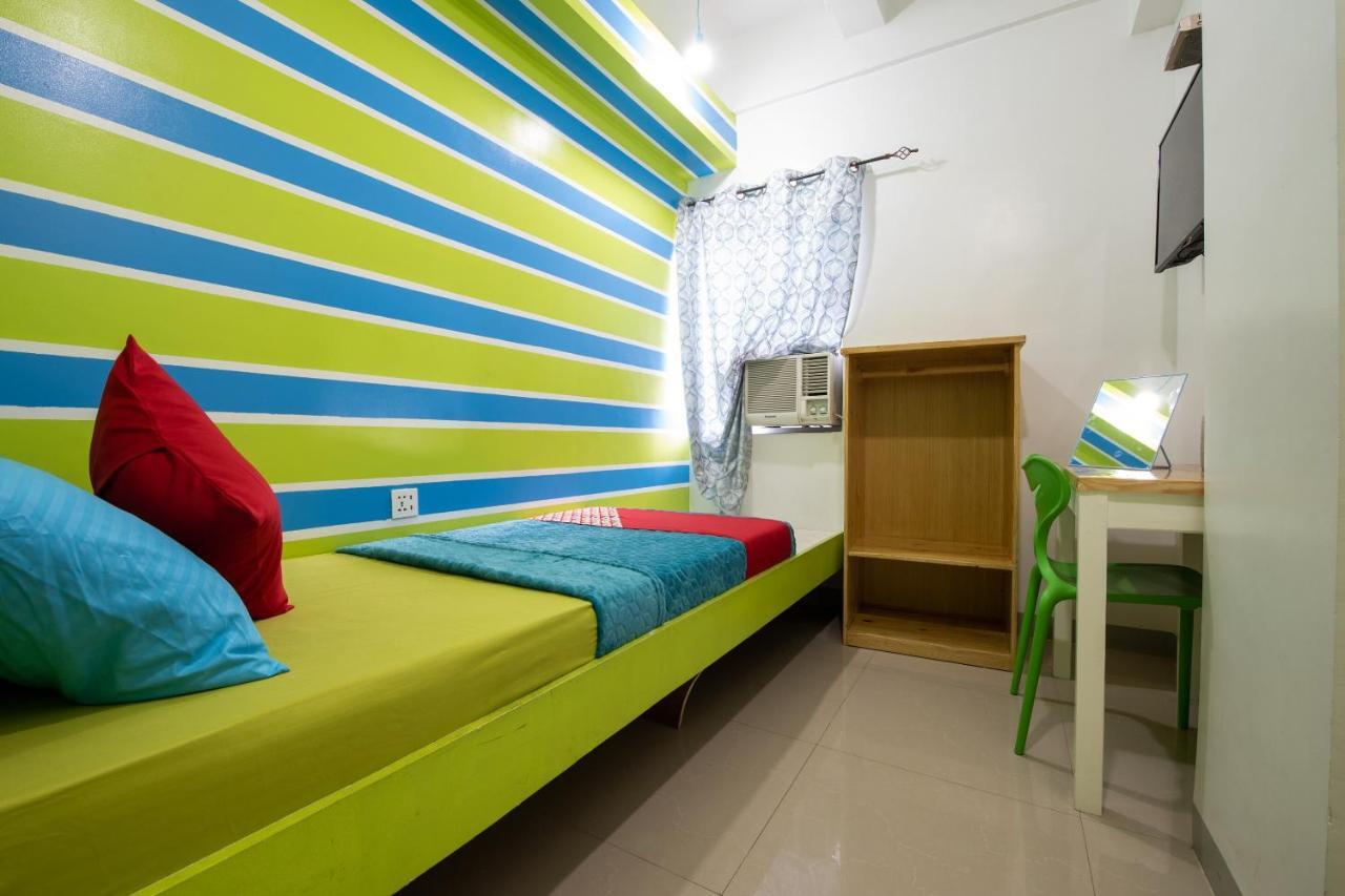 Oyo 501 Yuj Inn Pasay Bagian luar foto