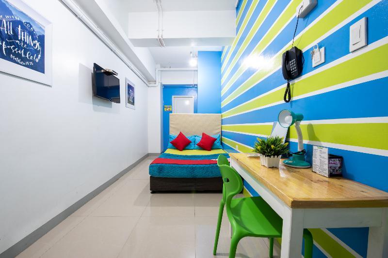 Oyo 501 Yuj Inn Pasay Bagian luar foto